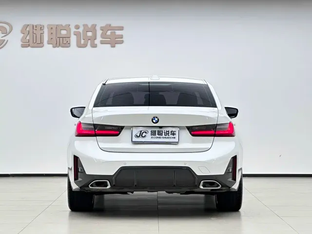 BMW 3 Series — Фото автомобиля 17