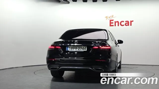 Mercedes-Benz E-Class W213 — Фото автомобиля 4