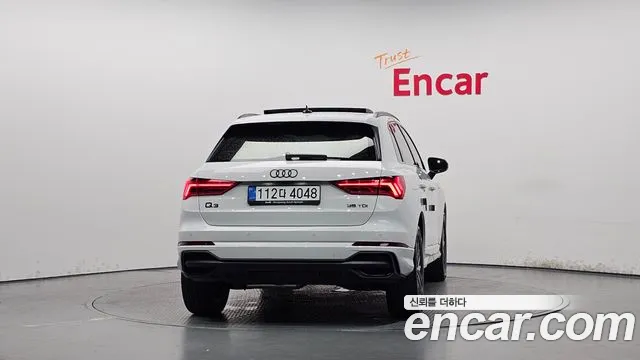 Audi Q3 35 TDI Premium — Фото автомобиля 4