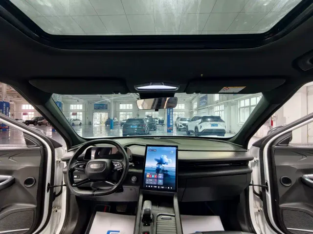 Geely Boyue — Фото автомобиля 14