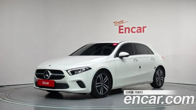 Фотография автомобиля — Mercedes-Benz A-Class W177