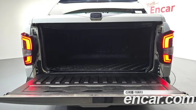 KG_Mobility_Ssangyong Rexton Новый Rexton Sport Дизель 2.2 4WD — Фото автомобиля 18