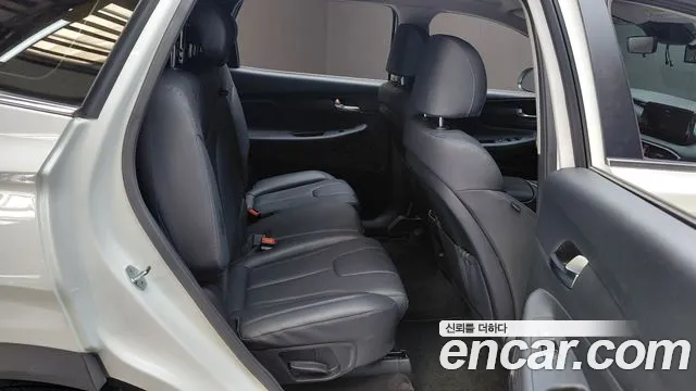 Hyundai Santa Fe Santa Fe (New) — Фото автомобиля 17