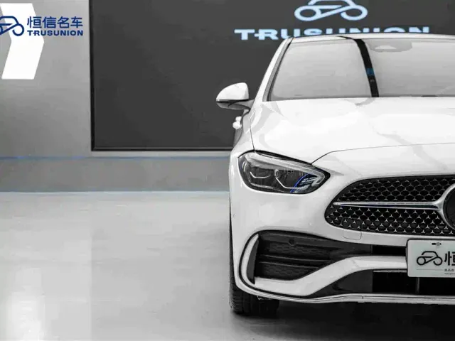 Mercedes-Benz C-Class — Фото автомобиля 8
