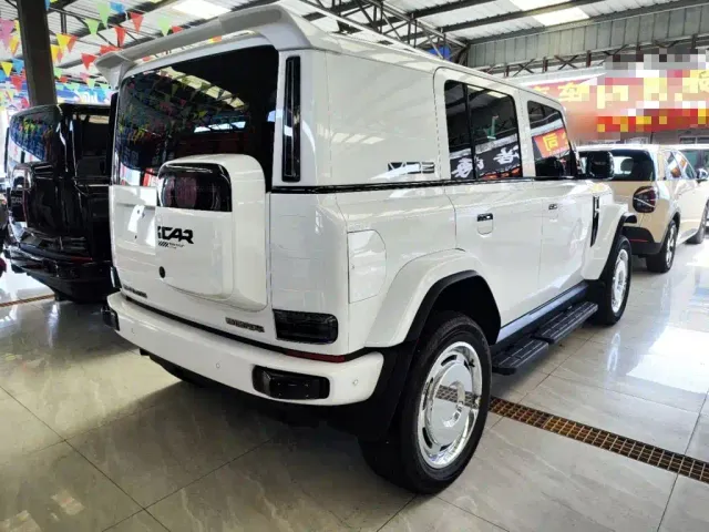iCAR V23 — Фото автомобиля 6
