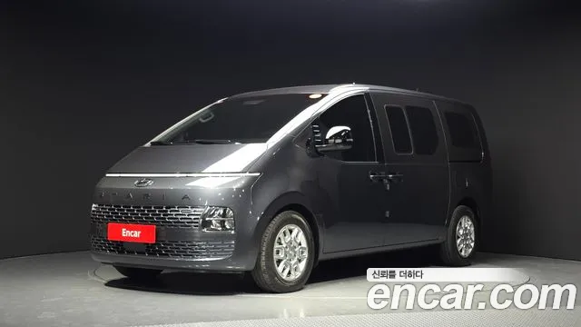 Фотография автомобиля — Hyundai Staria