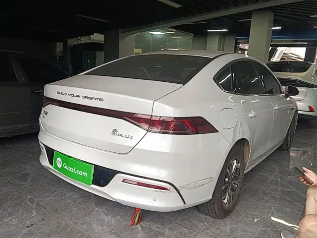 BYD Qin PLUS — Фото автомобиля 6