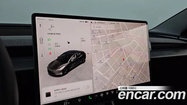 Tesla Model 3 — Фото автомобиля 20