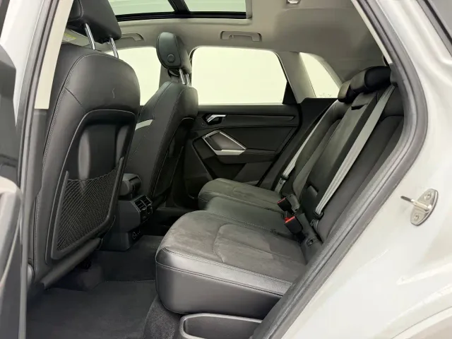 Audi Q3 — Фото автомобиля 9