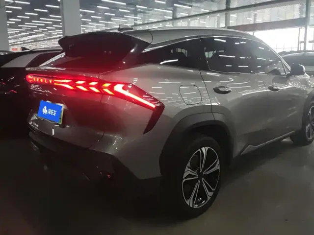 Geely Galaxy L7 — Фото автомобиля 3