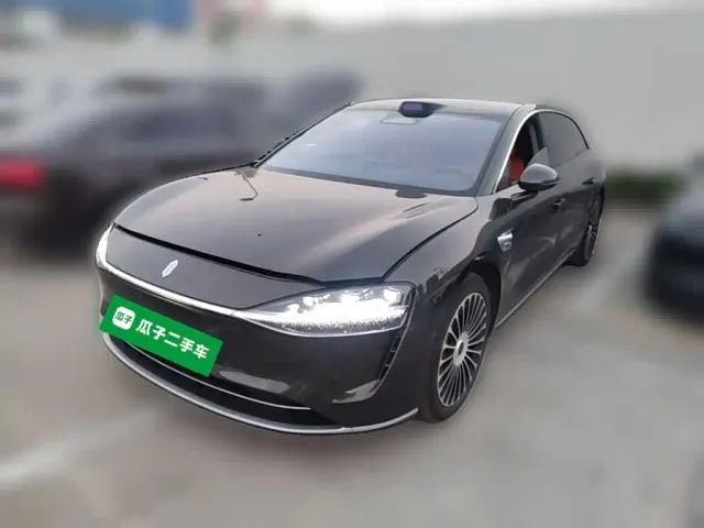 Фотография автомобиля — Stelato S9T