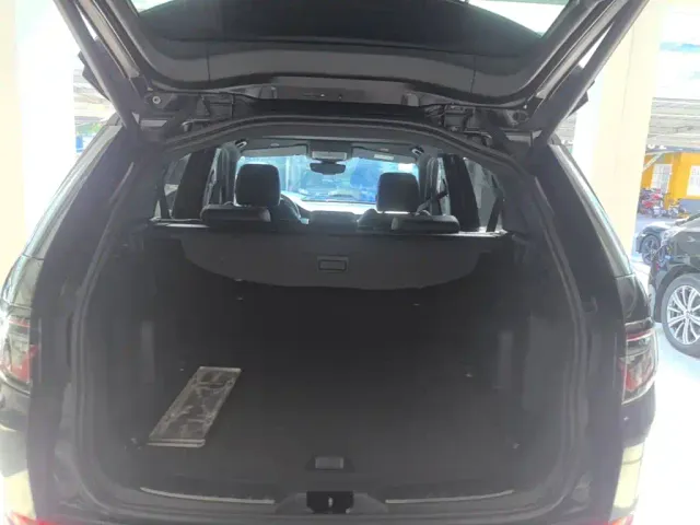 Land Rover Discovery Sport — Фото автомобиля 18