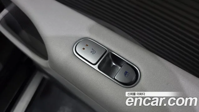 Hyundai Ioniq6 Long Range AWD — Фото автомобиля 25