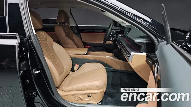 Hyundai Grandeur GN7 — Фото автомобиля 16