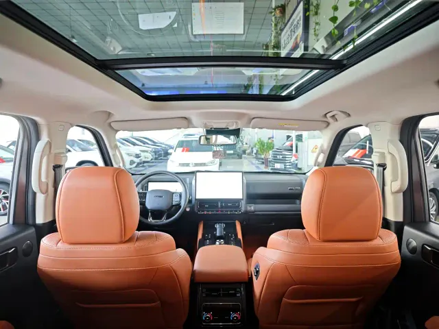 Haval H9 — Фото автомобиля 6