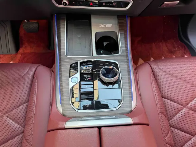 BMW X5 — Фото автомобиля 19
