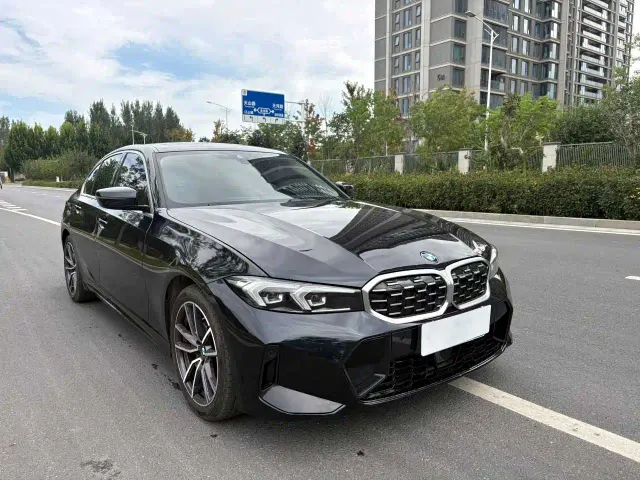BMW 3 Series — Фото автомобиля 3
