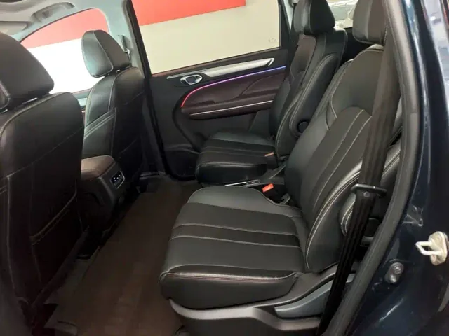 GAC Trumpchi M6 — Фото автомобиля 16