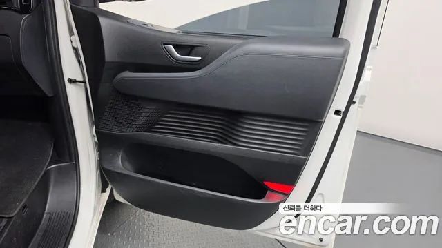Hyundai Staria — Фото автомобиля 14