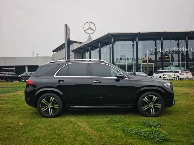 Mercedes-Benz GLE-Class — Фото автомобиля 4