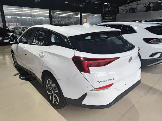 Buick Velite 6 — Фото автомобиля 4