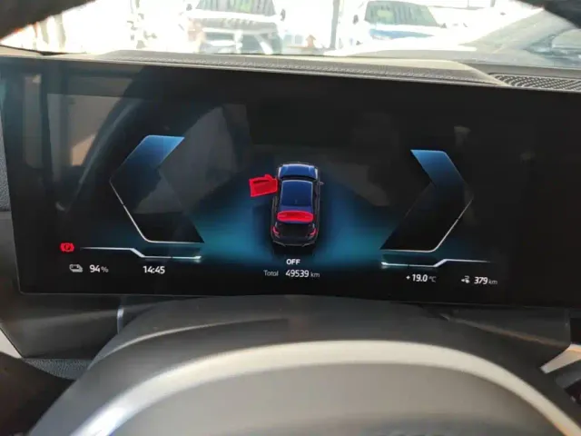 BMW i3 — Фото автомобиля 11