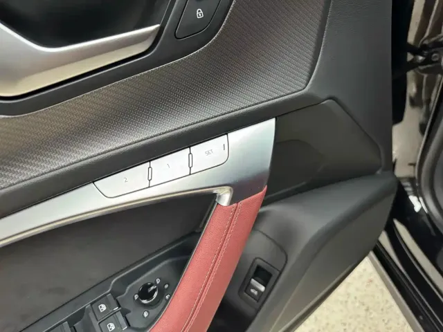 Audi A7L — Фото автомобиля 11