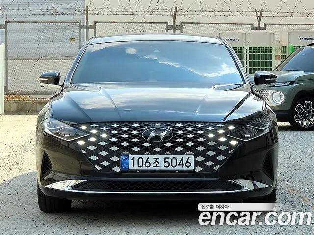 Hyundai Grandeur Grandeur (New) — Фото автомобиля 3