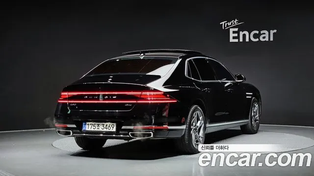 Genesis G90 Бензин 3.5 турбо AWD — Фото автомобиля 2