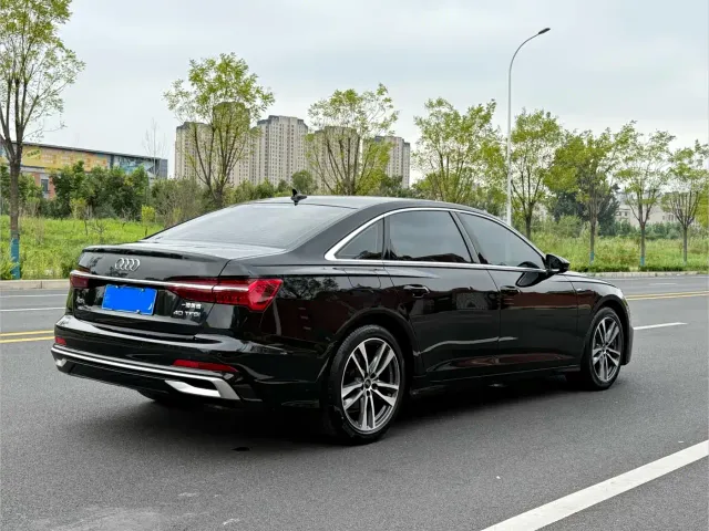 Audi A6L — Фото автомобиля 4
