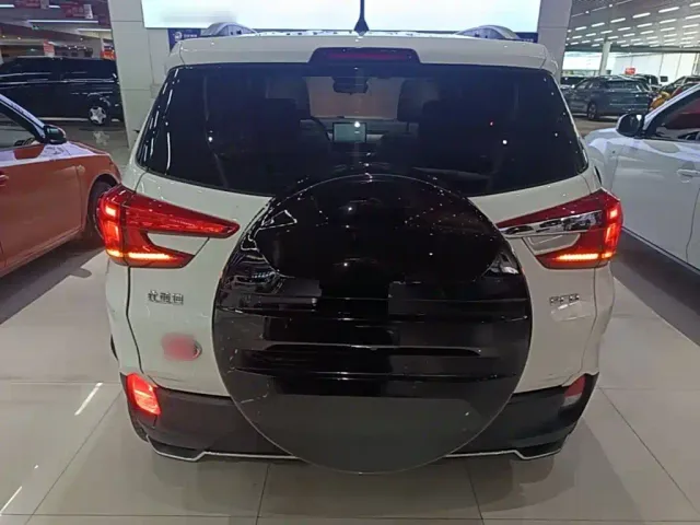 BYD Yuan Pro — Фото автомобиля 5