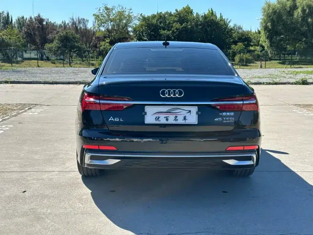 Audi A6L — Фото автомобиля 5