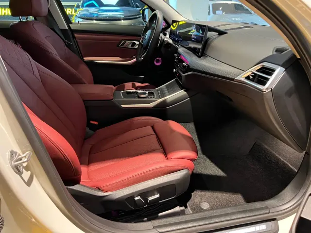 BMW 3 Series — Фото автомобиля 12