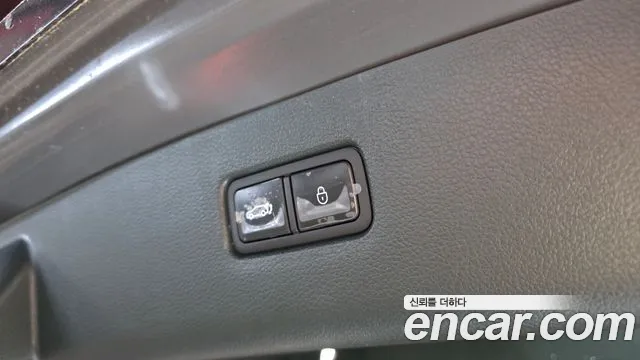 Genesis GV80 2.5T Бензин 2WD — Фото автомобиля 29