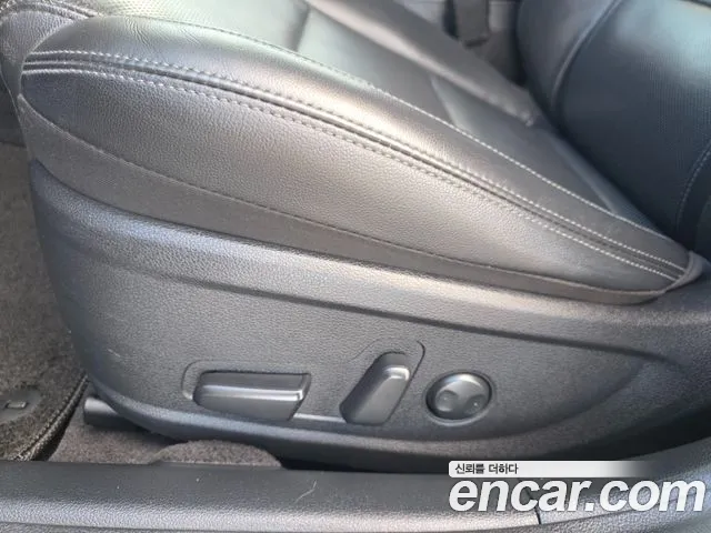 Hyundai Grandeur (New) Hybrid — Фото автомобиля 13
