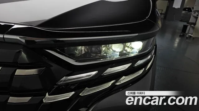 Toyota Alphard Generation 4 — Фото автомобиля 21