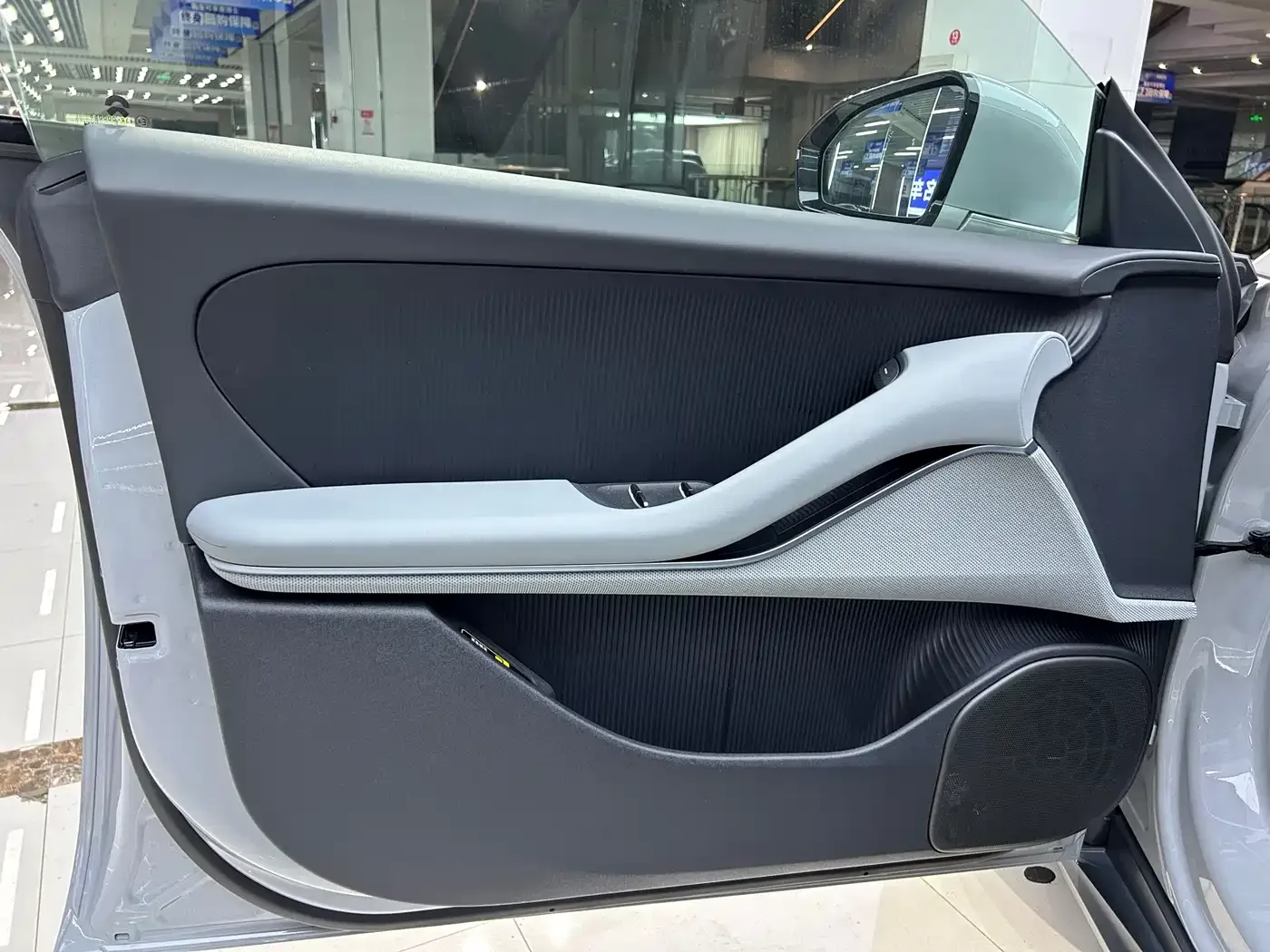 NIO NIO ET5T 2024 75kWh Touring — Фото автомобиля 9