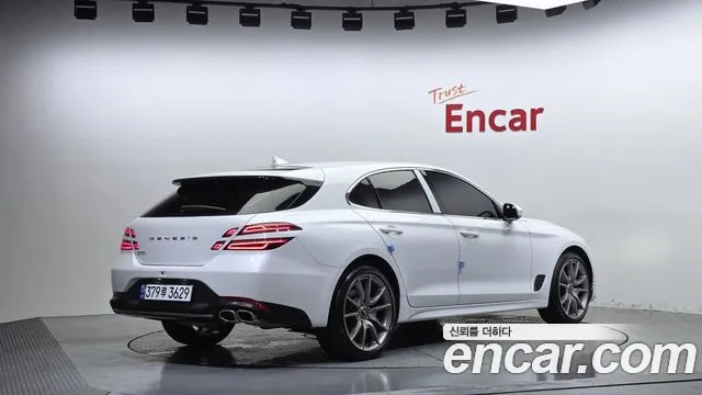 Genesis G70 — Фото автомобиля 2