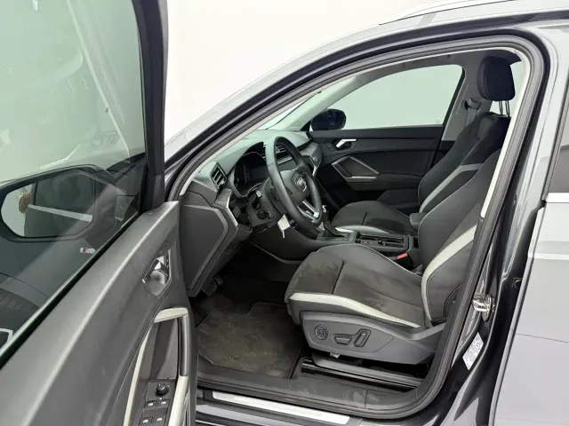 Audi Q3 — Фото автомобиля 20