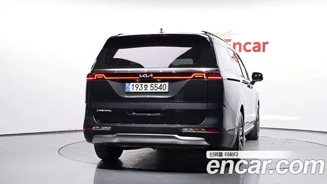 Kia Carnival 4th Gen — Фото автомобиля 4