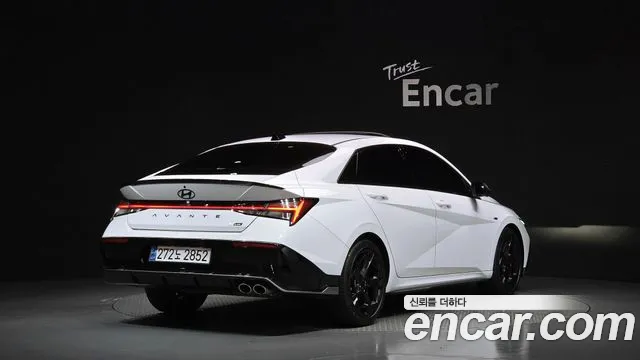 Hyundai Avante — Фото автомобиля 2
