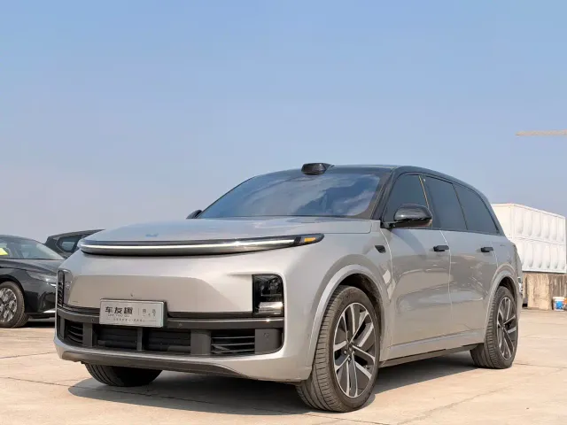 Фотография автомобиля — Li Auto L9