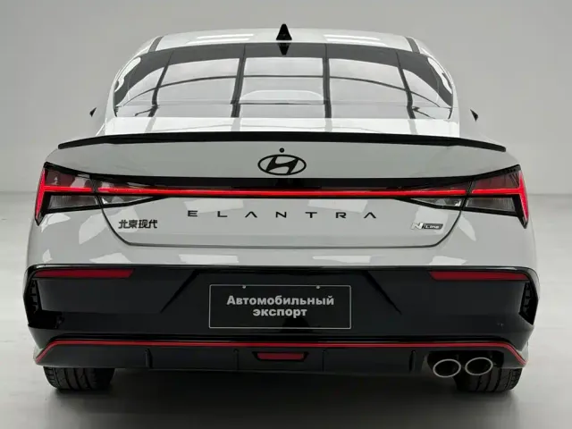 Hyundai Elantra — Фото автомобиля 11
