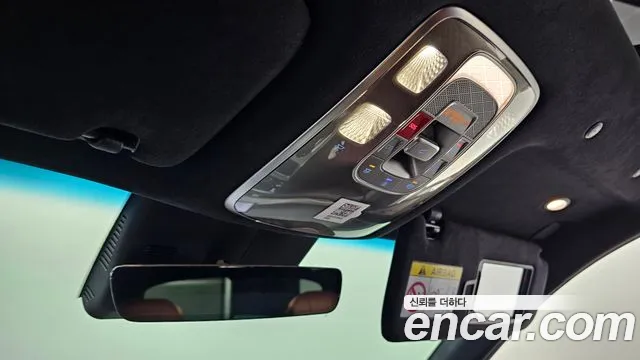 Genesis GV80 — Фото автомобиля 28