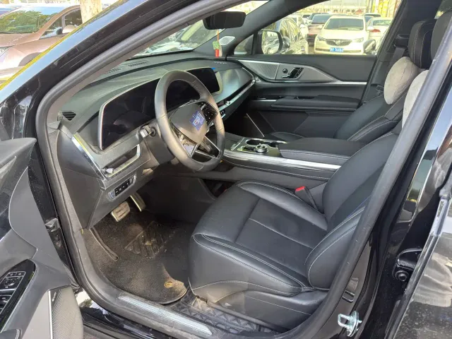 Cadillac XT5 — Фото автомобиля 7