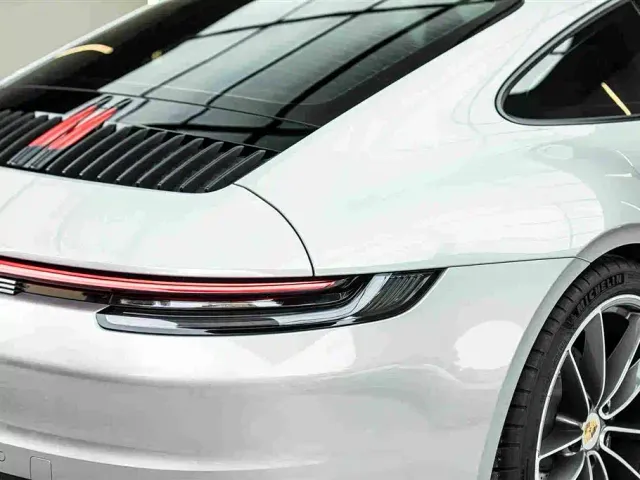 Porsche 911 — Фото автомобиля 9