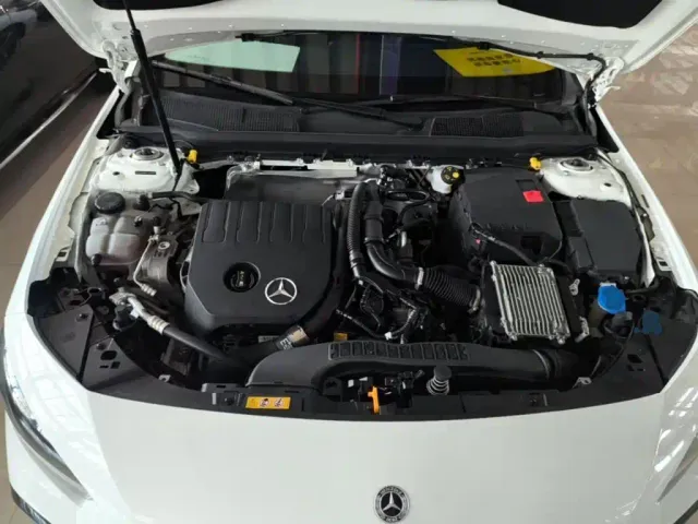 Mercedes-Benz A-Class — Фото автомобиля 15