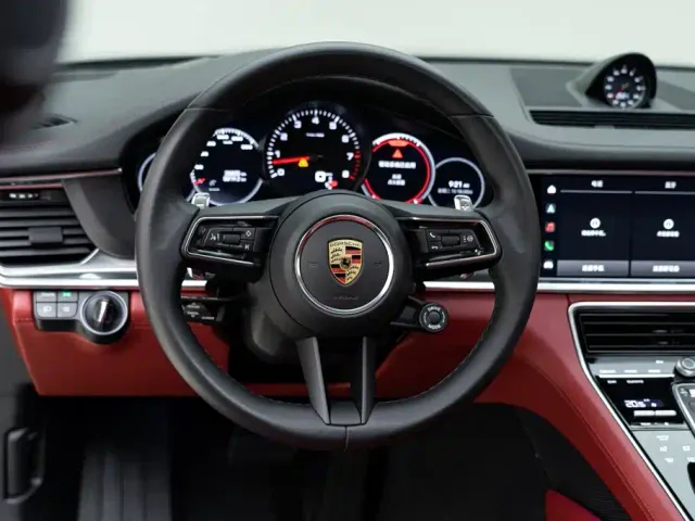 Porsche Panamera — Фото автомобиля 17
