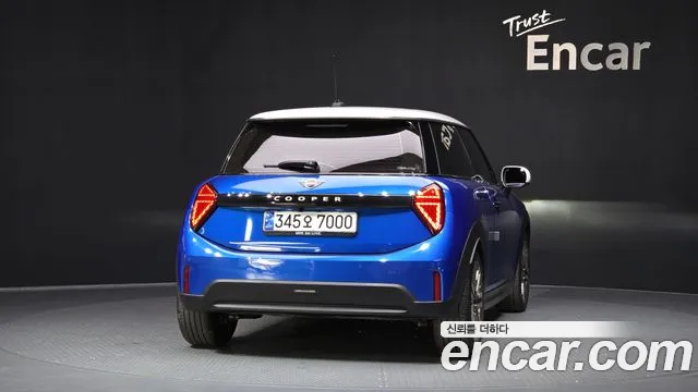 Mini Cooper — Фото автомобиля 4