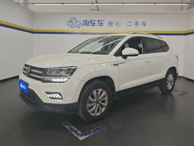Фотография автомобиля — Volkswagen Tharu